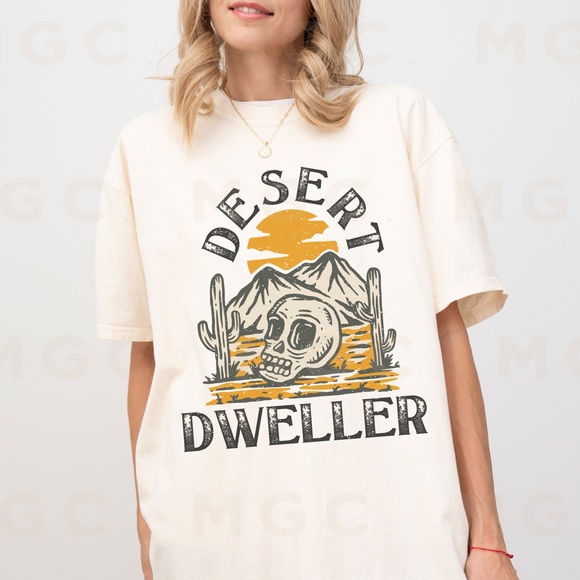 Comfort Colors Desert Dweller Distressed Graphic Tee Shirt - Picture 1 of 10